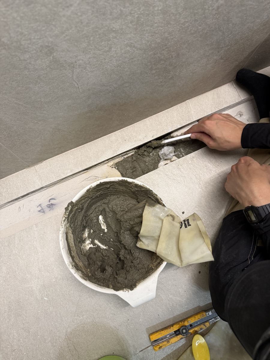 철산동 욕실 천장 속 배관 점검 3